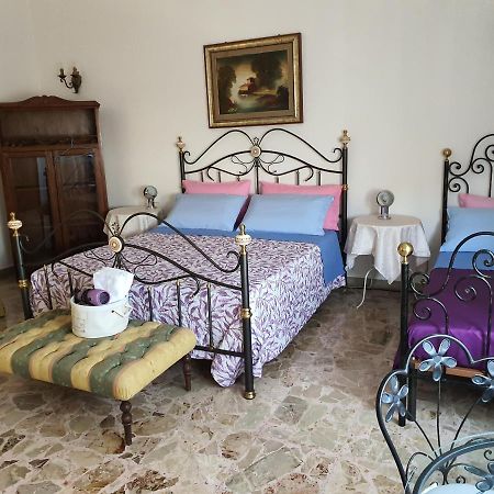 Casa Di Nonna Signorina Acomodação com café da manhã Giarre Exterior foto